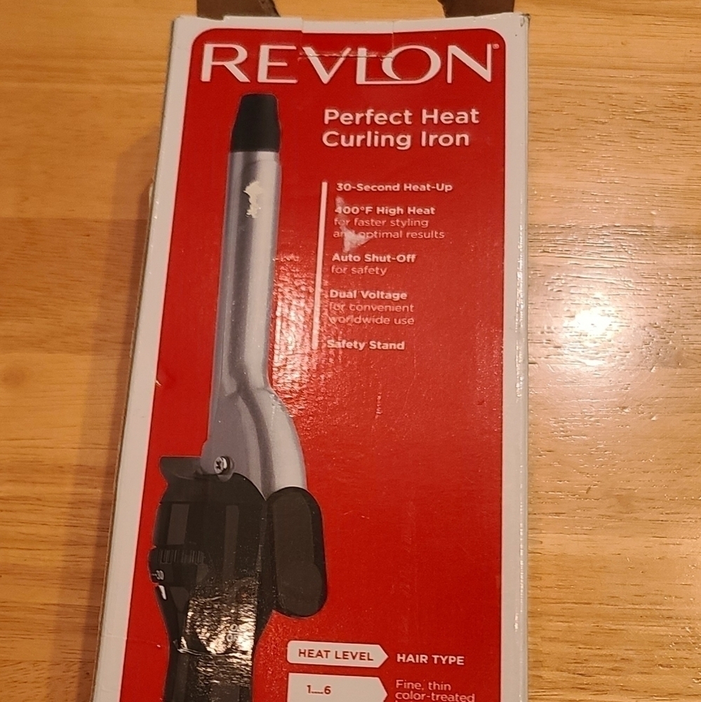 Revlon Perfect Heat Curling Iron Ceramic 3/4” Ceramic Barrel